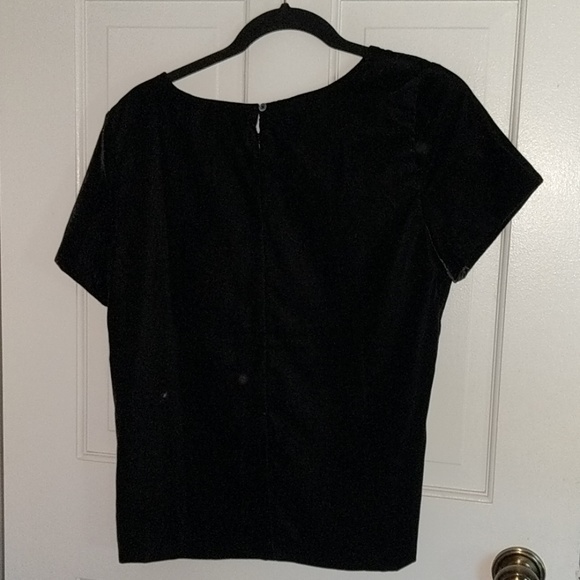 Top - Picture 3 of 3